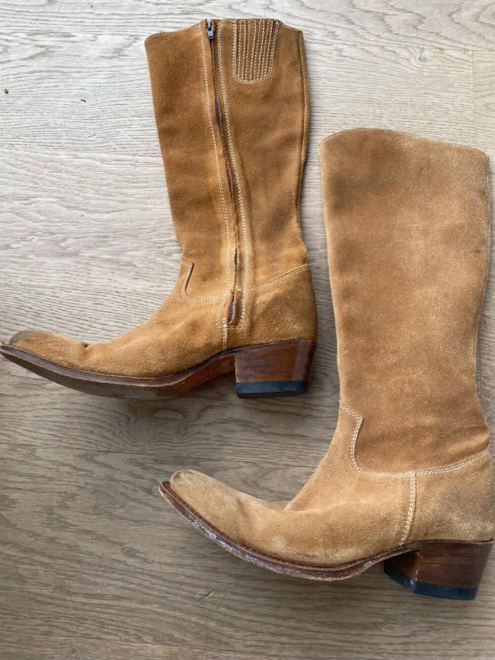 Vintage Knee High Pointed Toe- Brown Suede Boots- Size 7